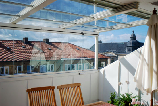 balcony-glass-roof